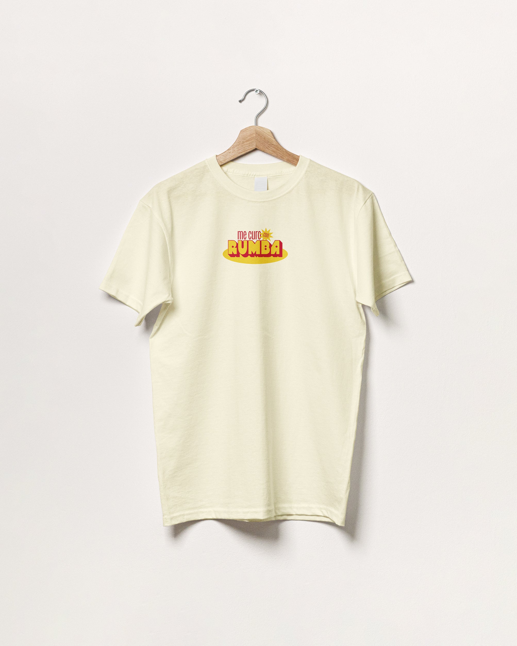 Camiseta "Me curo con rumba"