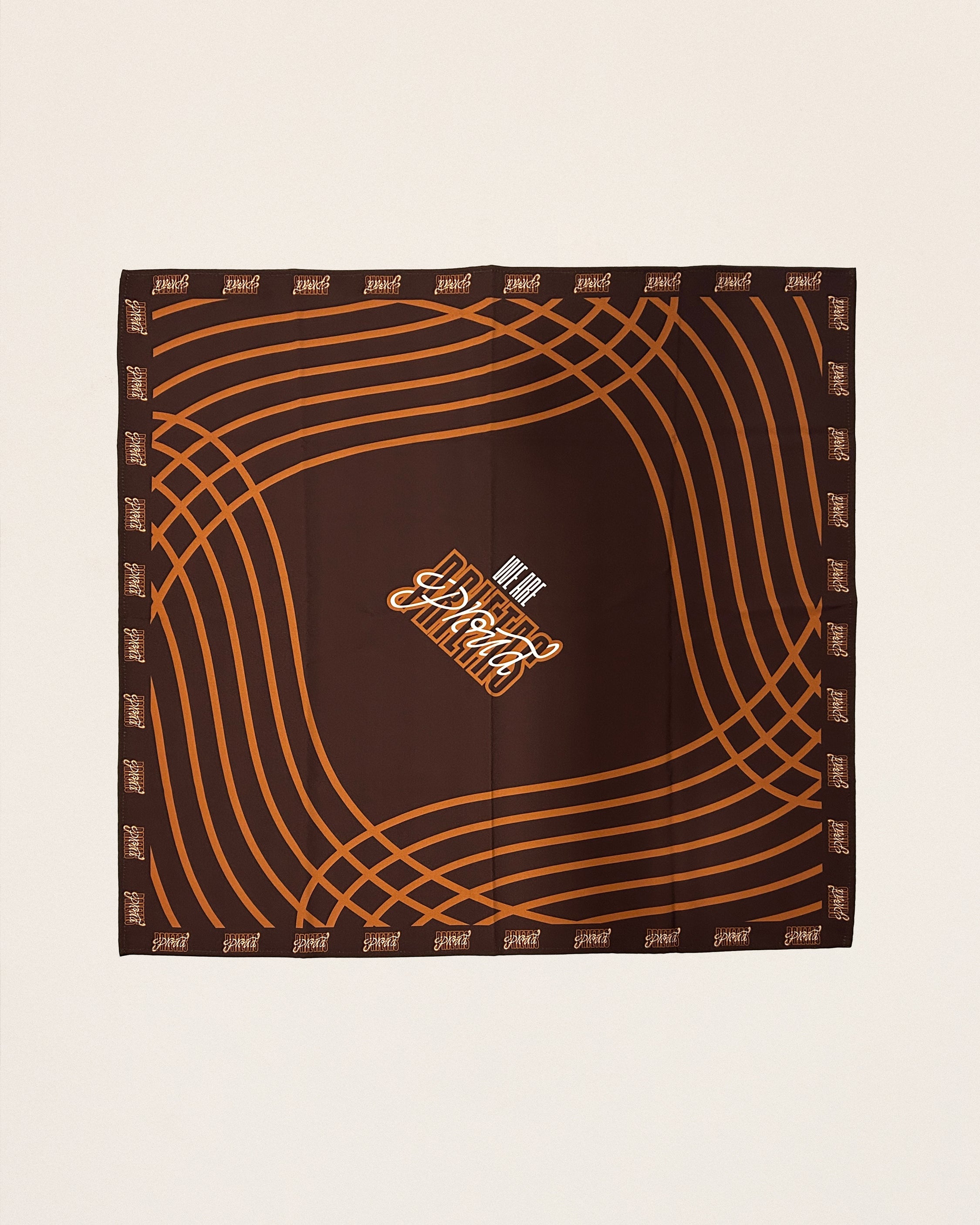 Pañoleta clásica We Are Proud Prietas