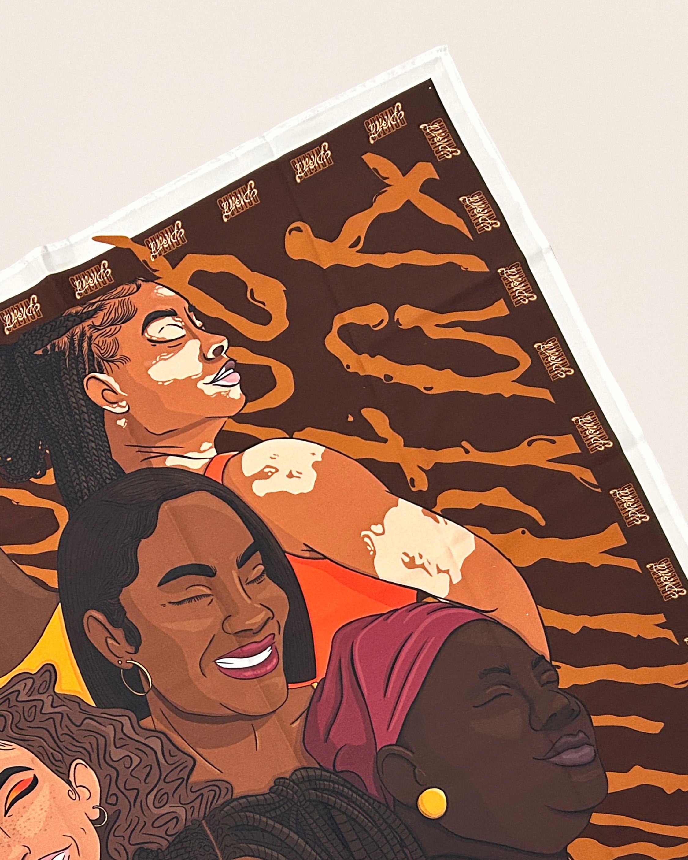 Pañoleta ilustrada We Are Proud Prietas